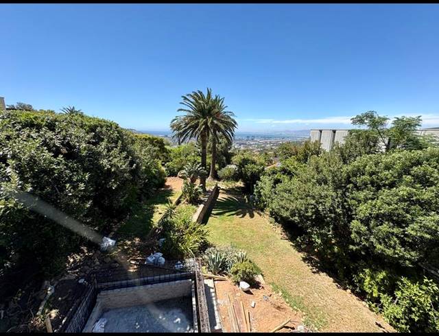 3 BEDROOM PROPERTY TO RENT IN ORANJEZICHT